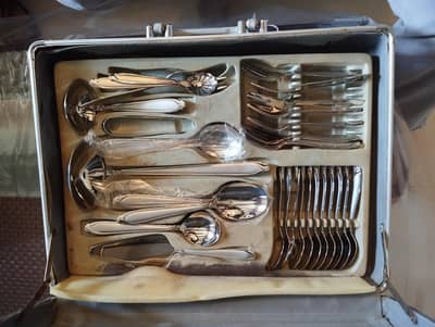 cutlery set