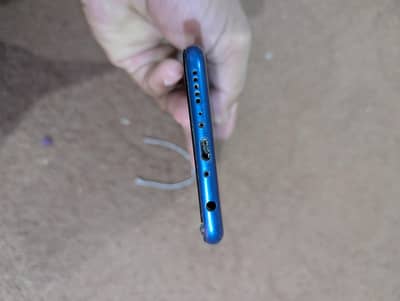 Honor 7C