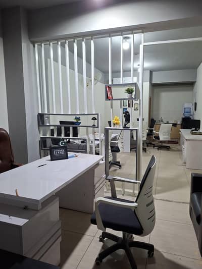Office Furniture for Sale – Excellent Condition