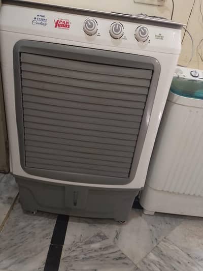 just like a brand new cooler only 1 month use