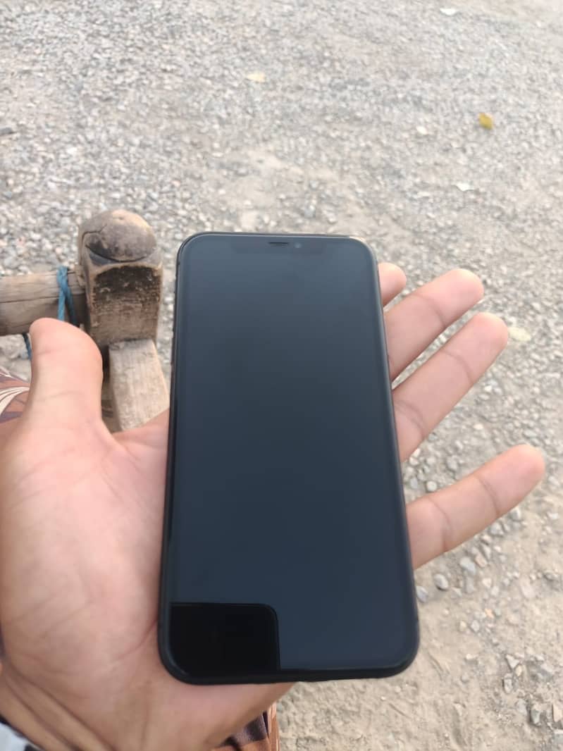 iPhone 11 1