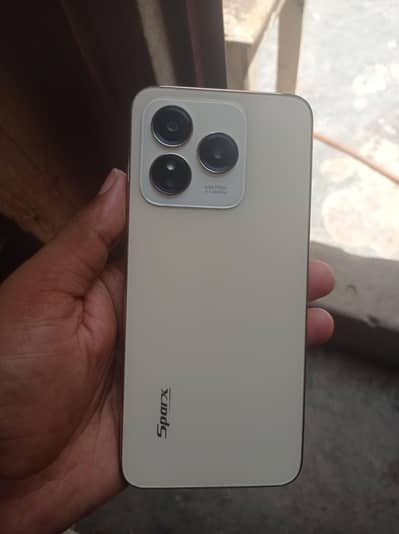 Spark ultra 8 full box