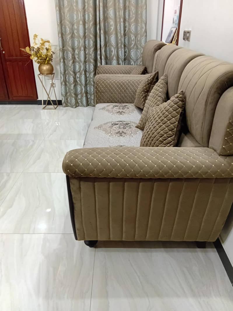 7 Seater Sofaa 6