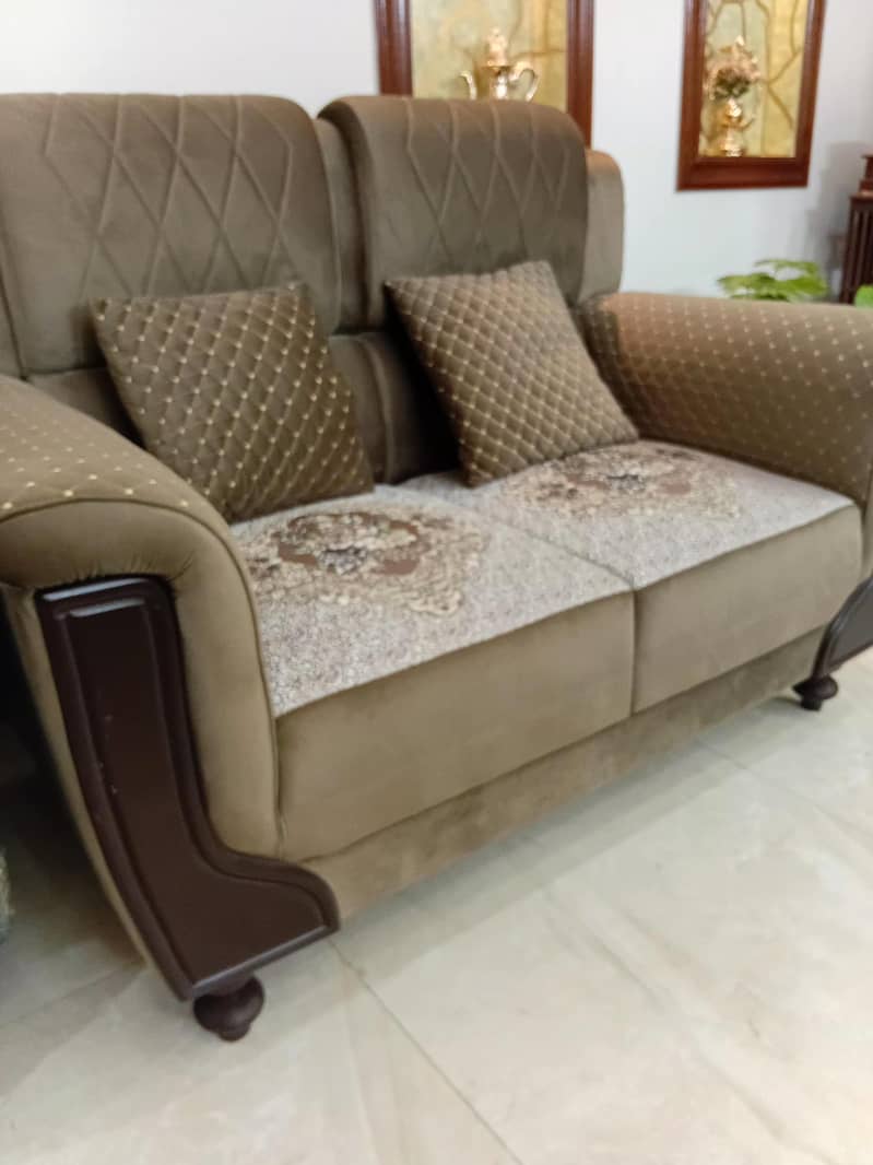 7 Seater Sofaa 8