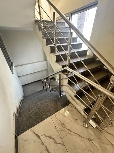 Rawalpindi Bahria town phase8 Rafi commercial 4 bedroom apartment available for rent