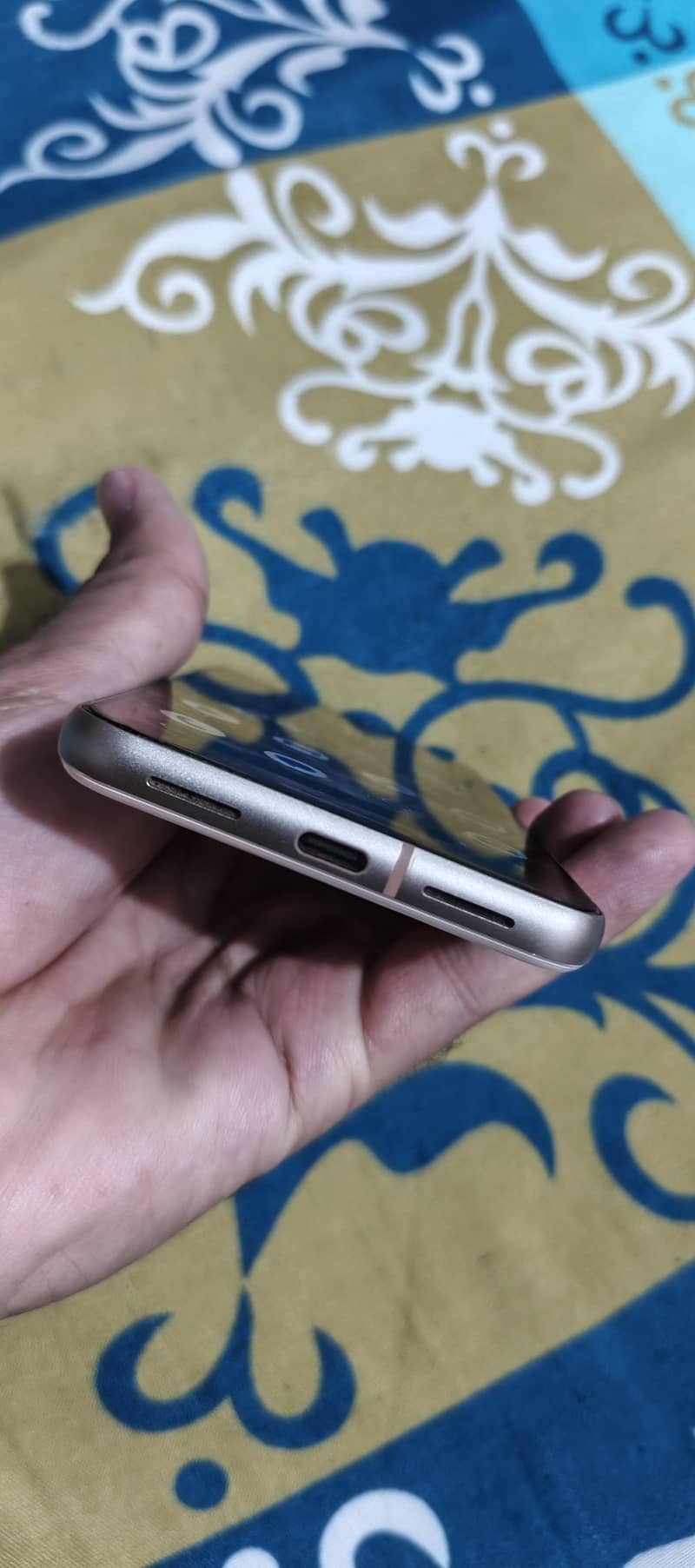 Google Pixel 8 1