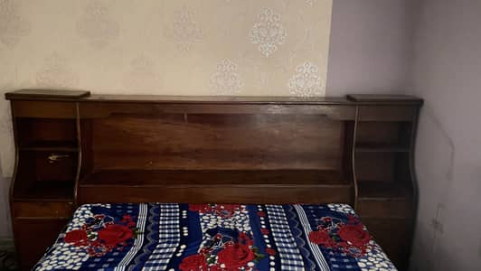 King size Wooden bed
