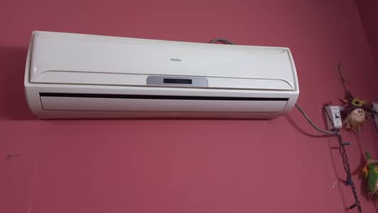 Haier 1.5 Ton Non Inverter AC