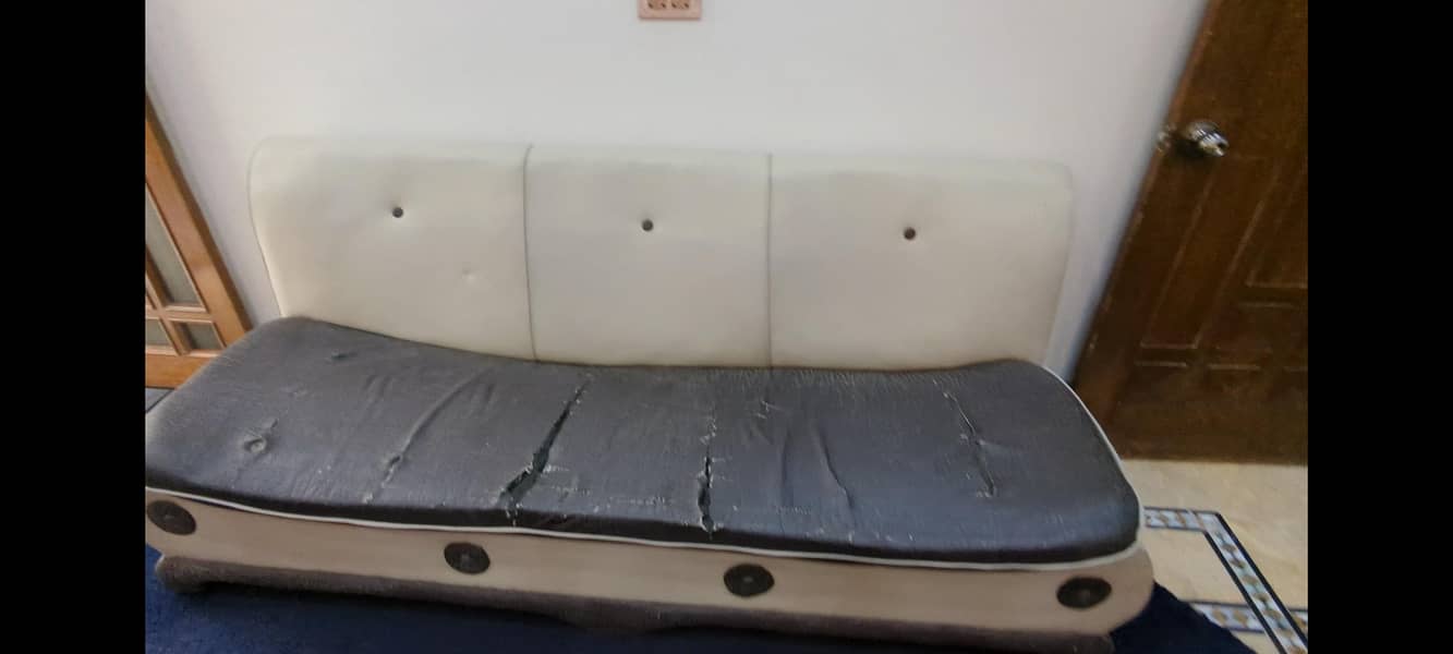 9 seater sofa 3