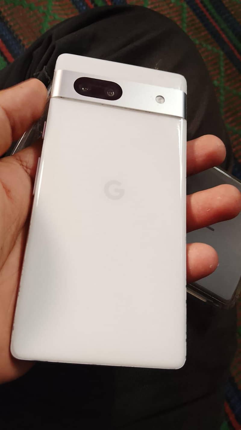 Google Pixel 7a 3