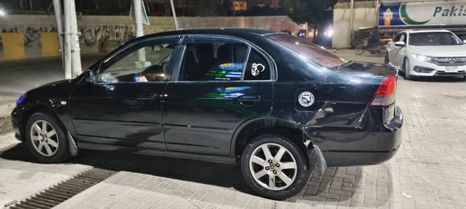 Honda Civic EXi 2005