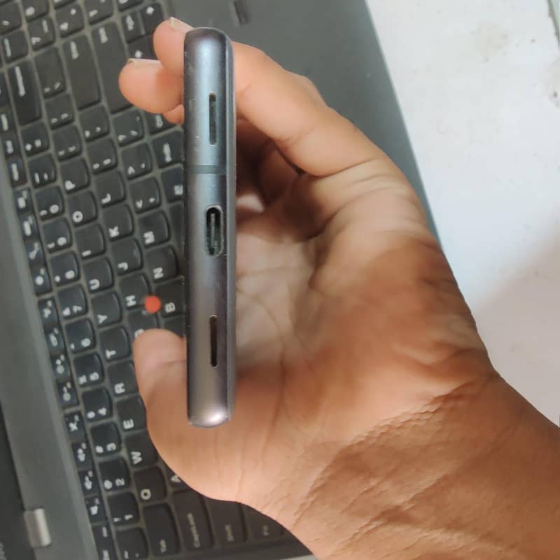 Google Pixel 7a 4