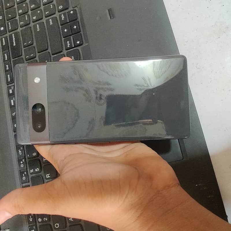 Google Pixel 7a 5