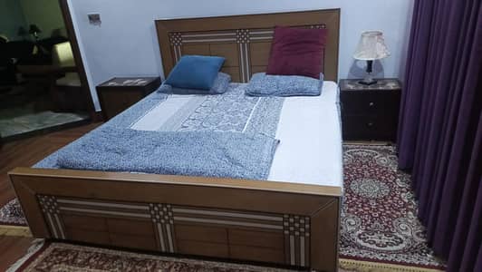 bed very good cndtion with matres