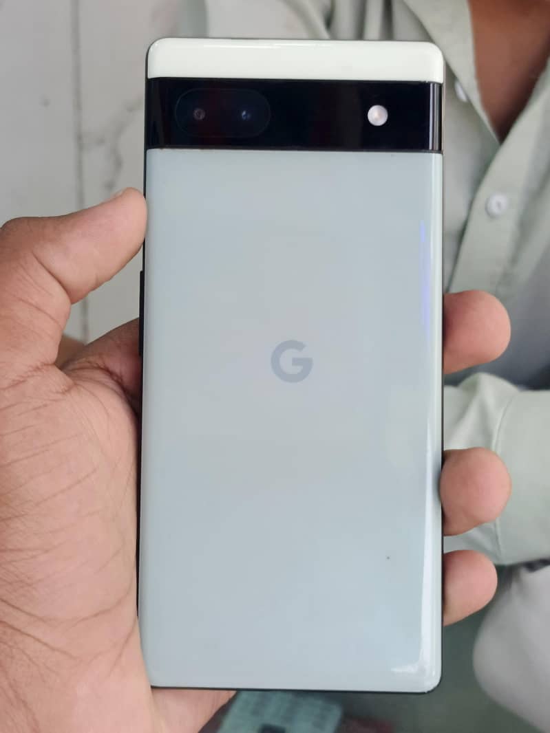 Google Pixel 6a 0