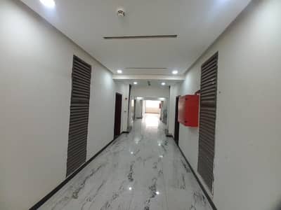 Urgent Sale | Investor Deal | 3 Bedroom Apartment 10th floor DHA 5