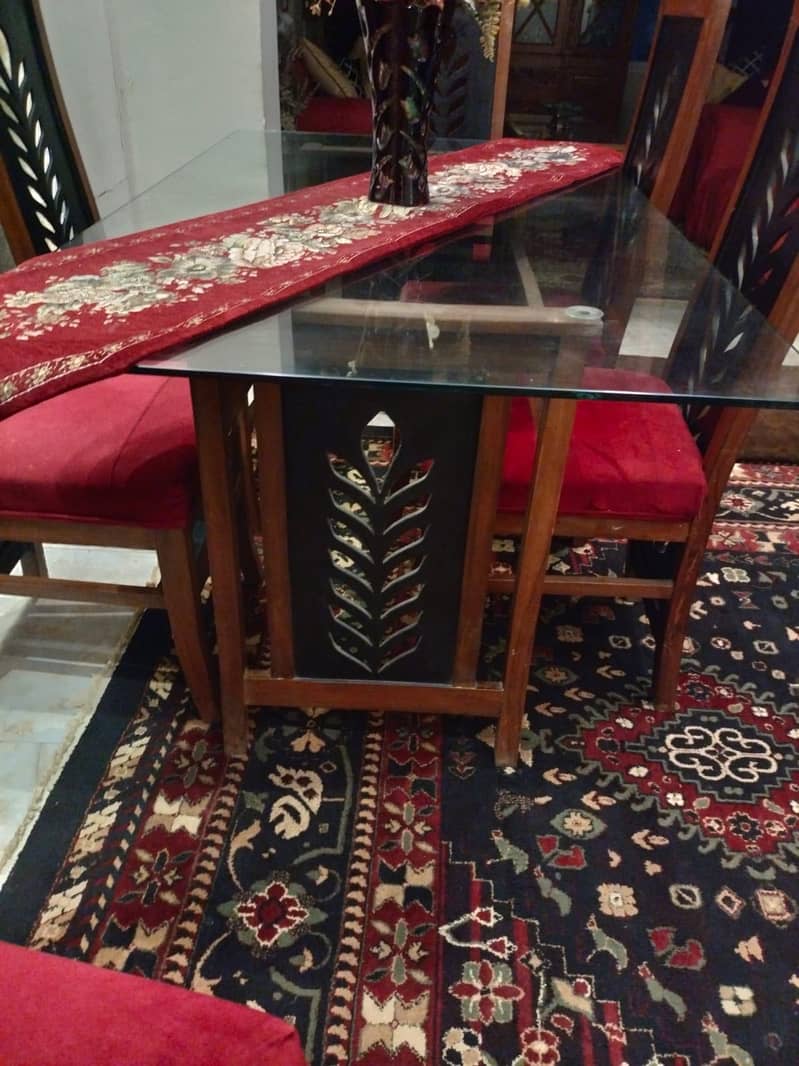 Dinning Table 0