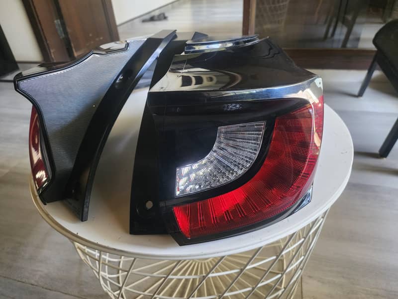 yaris light 1