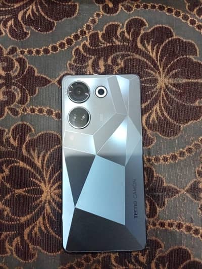 Tecno CAMON 20