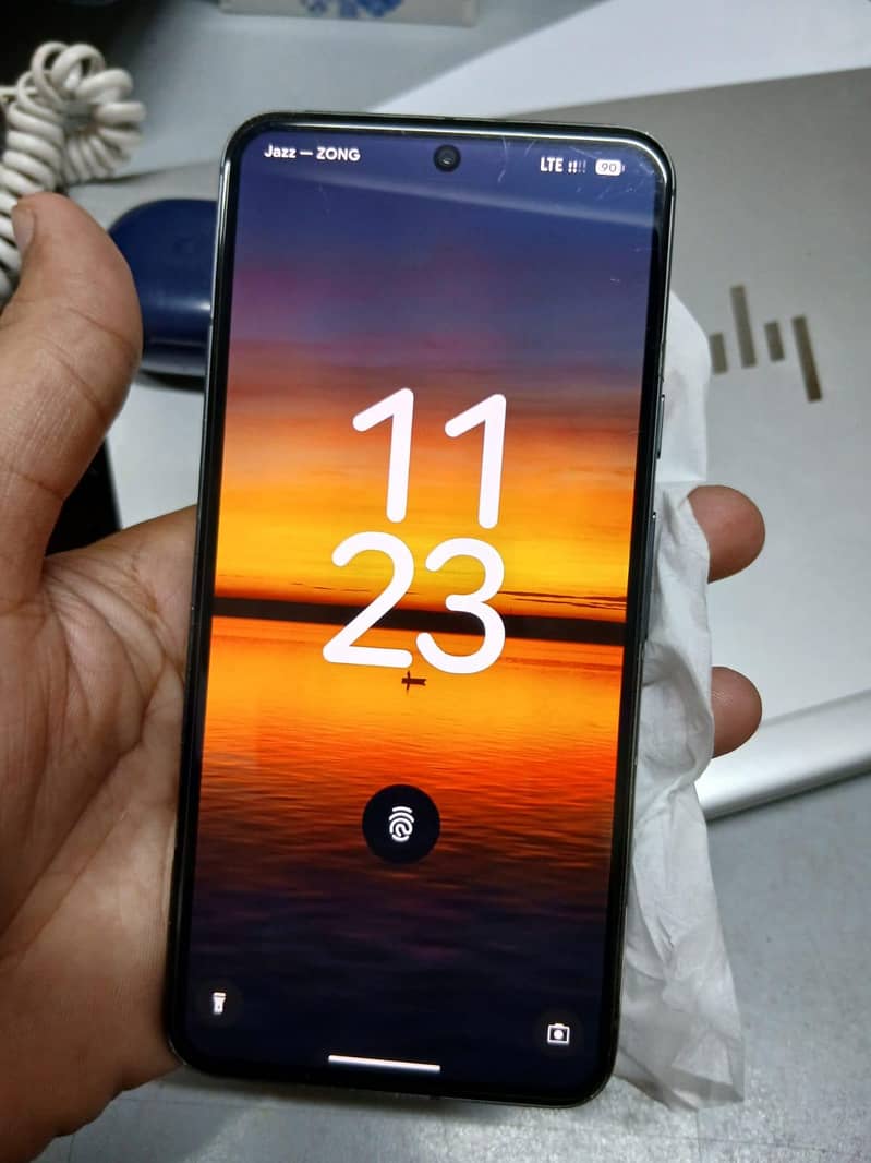 Google Pixel 8 1