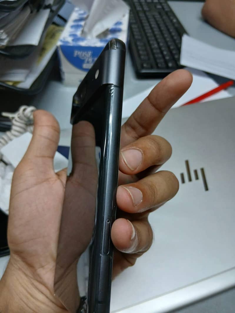 Google Pixel 8 5