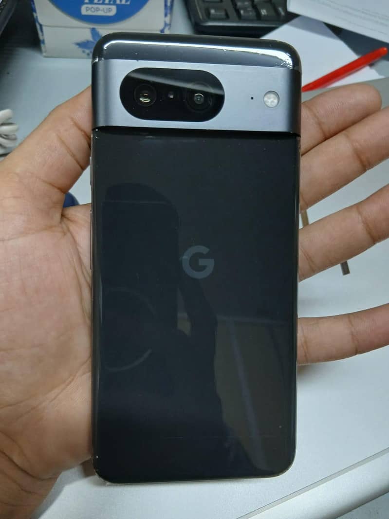 Google Pixel 8 7