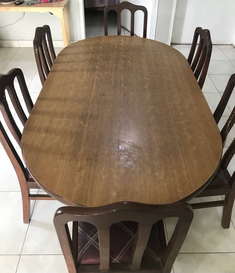 6 seater dining table 0