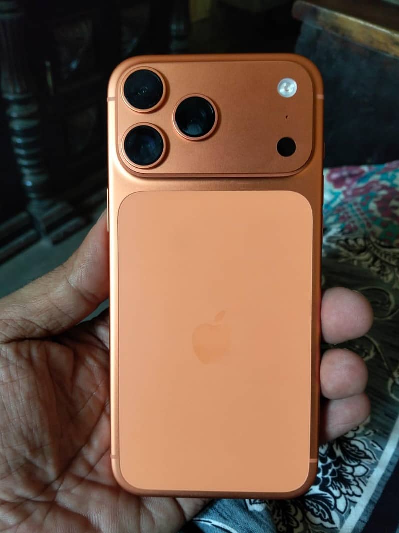 Apple iPhone 17 Pro Max 0