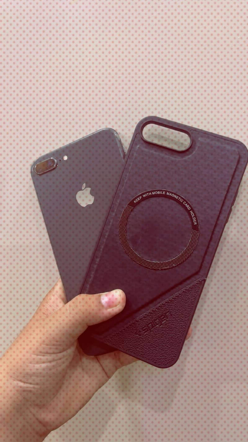 Apple iPhone 8 Plus 2