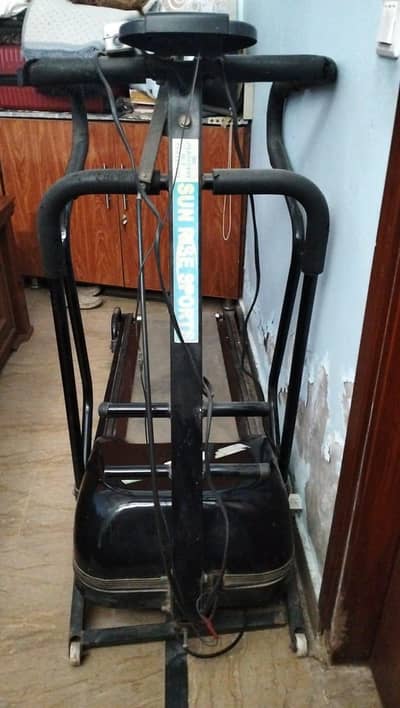 Tred Mill, Exercise running machine.