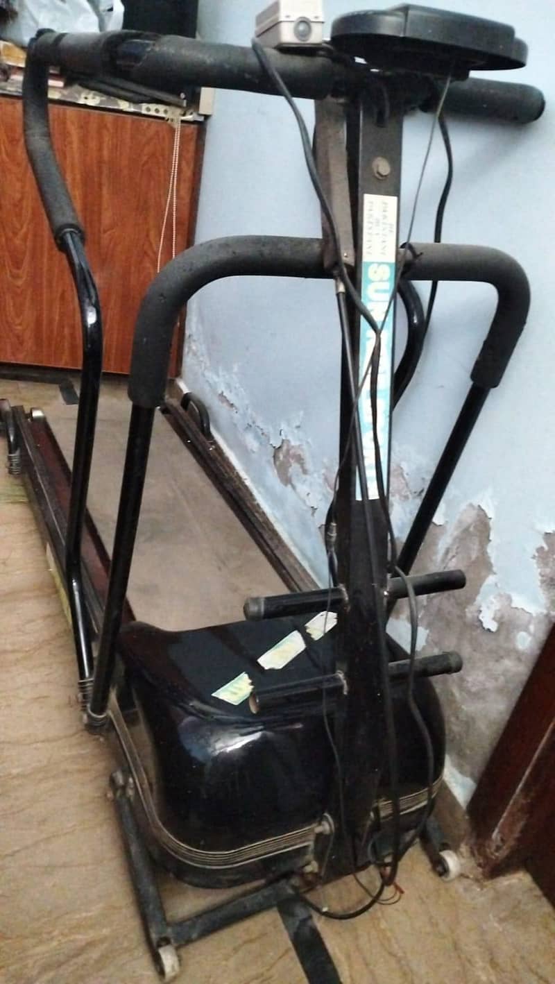 Tred Mill, Exercise running machine. 1