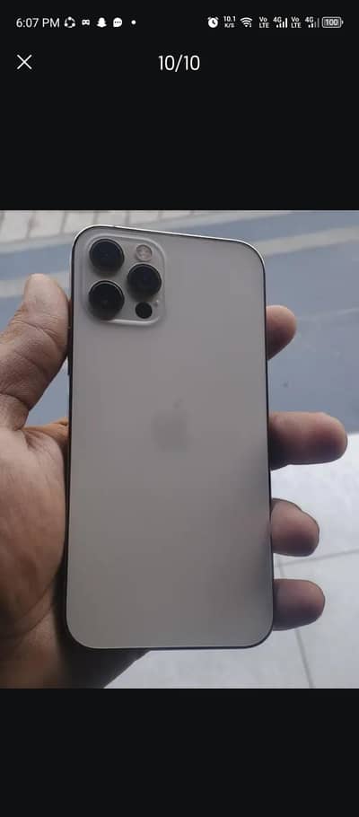 Apple iPhone 12 Pro