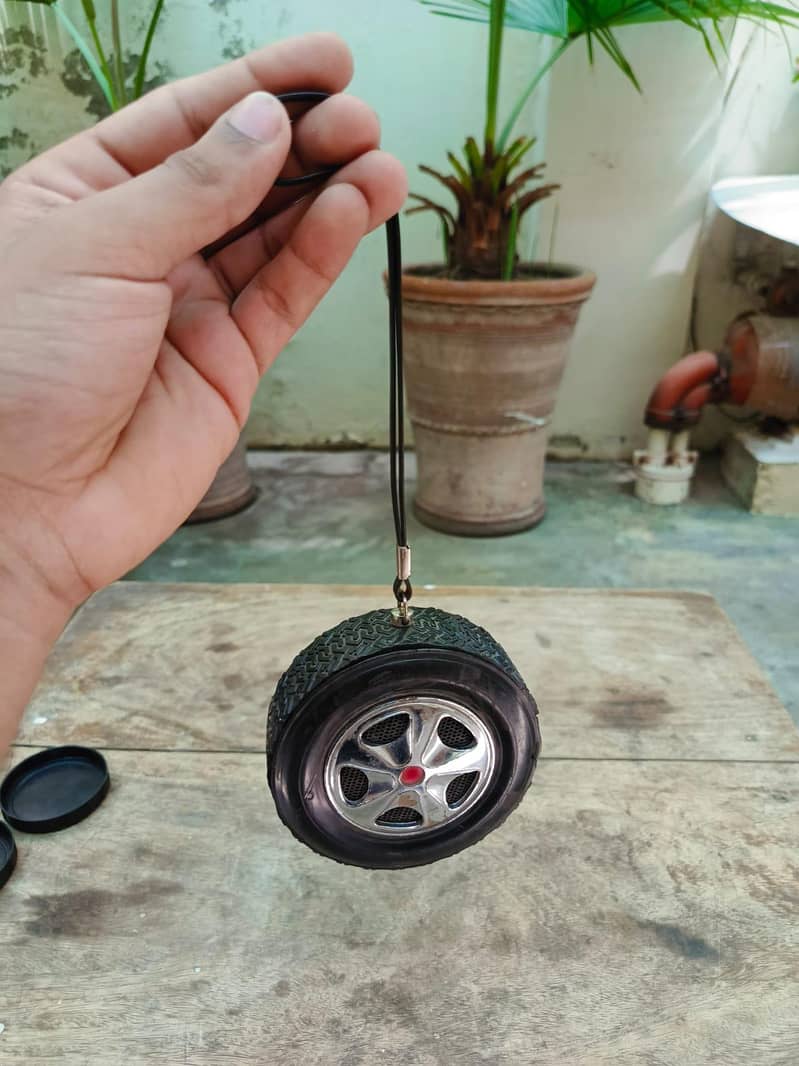 Radio Tyre Shape 1