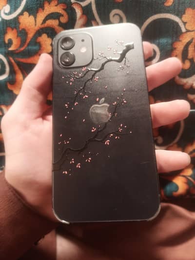 Apple iPhone 12