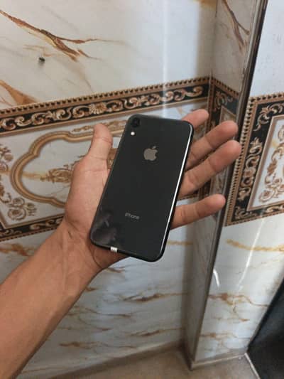 Apple iPhone XR 64 gb