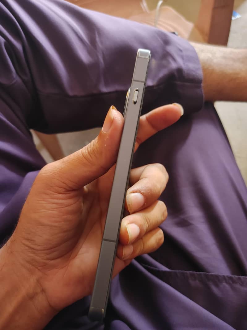 One Plus 13R 4