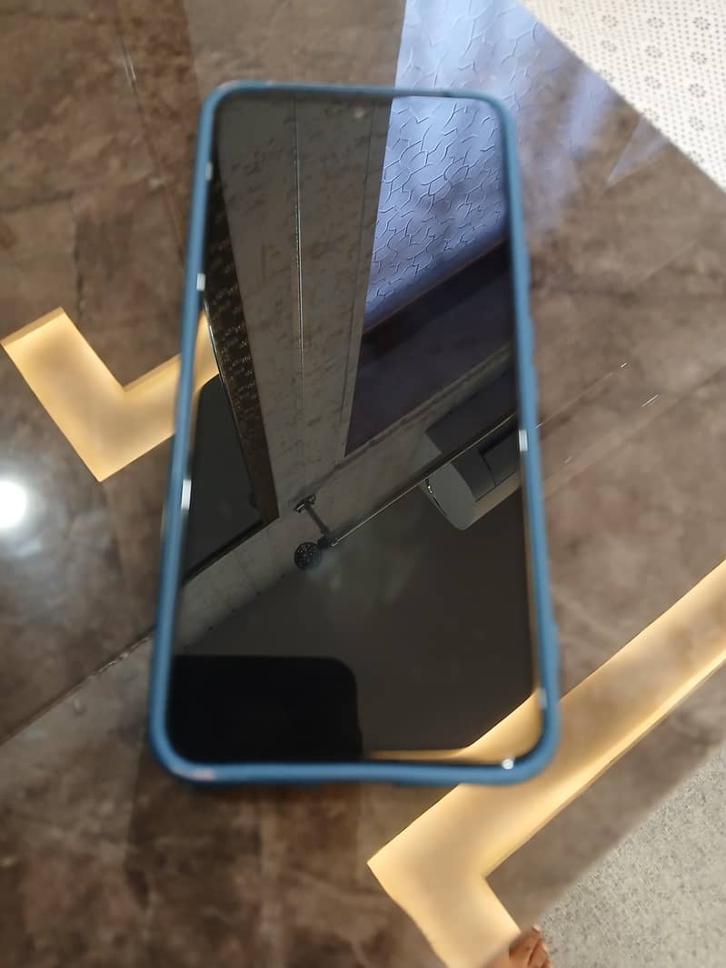 Google Pixel 8 (8/256) 2