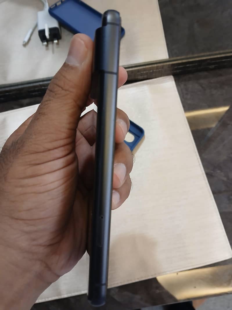 Google Pixel 8 (8/256) 7