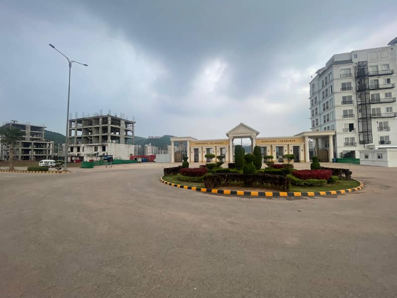 Prime Location 2 Kanal Plot Block D 10
