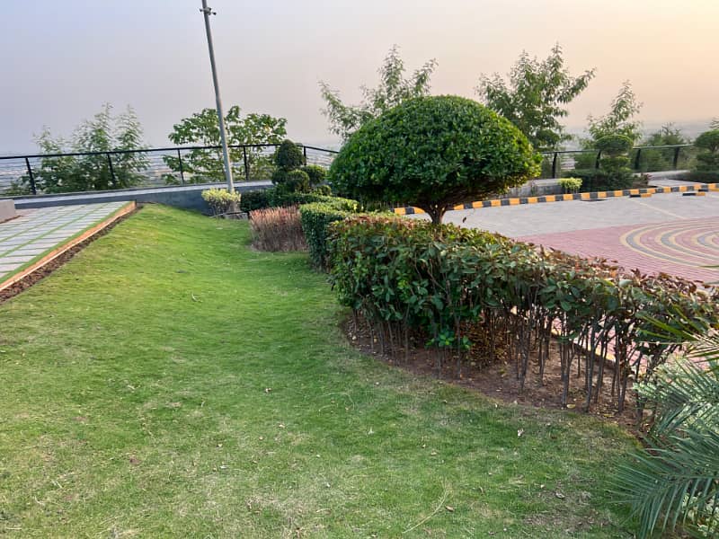 Prime Location 2 Kanal Plot Block D 12