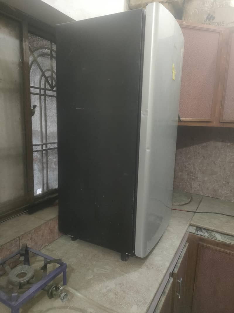 DAWLANCE fridge 1