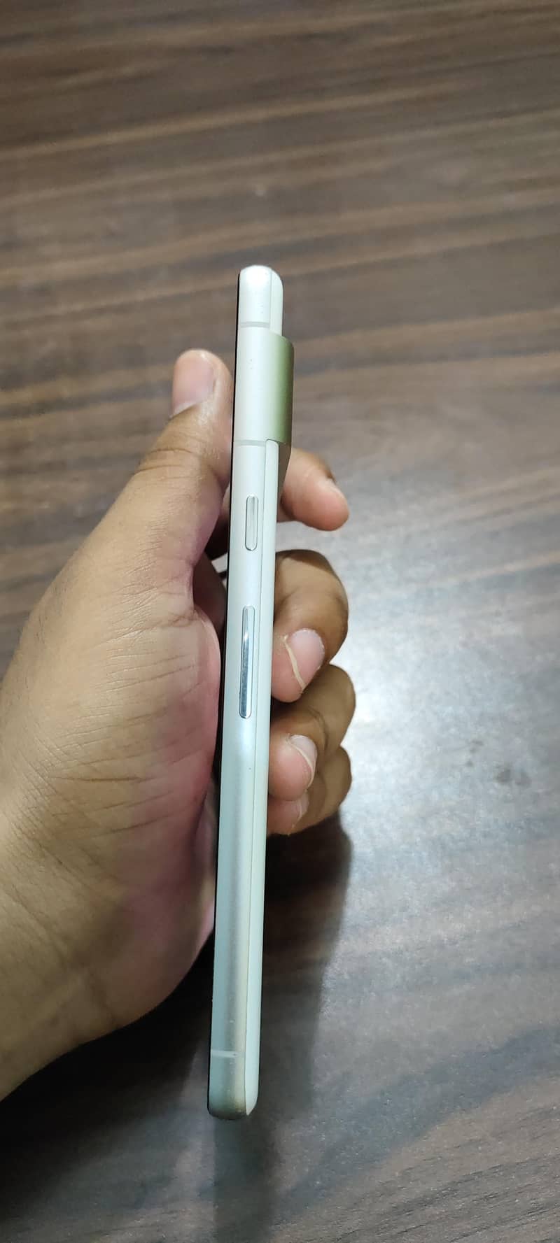 Google Pixel 7 5