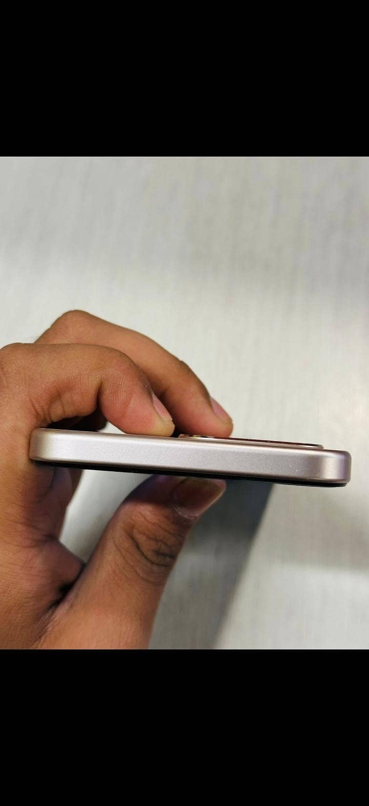 OPPO A6 0