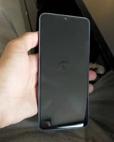 Samsung galaxy A07 6/128 complete box exchange possible