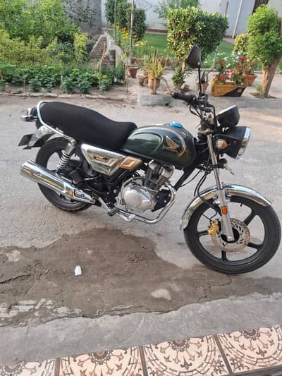 Honda CG 150 2025 Mate Green | First Owner | Self Start |New Condition