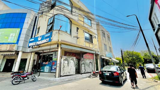 NFC 1 NEAR VALENCIA TOWN ) ---4 MARLA COMMERCIAL CORNER BUILDING FOR SALE IN NFC SOCIETY LAHORE
