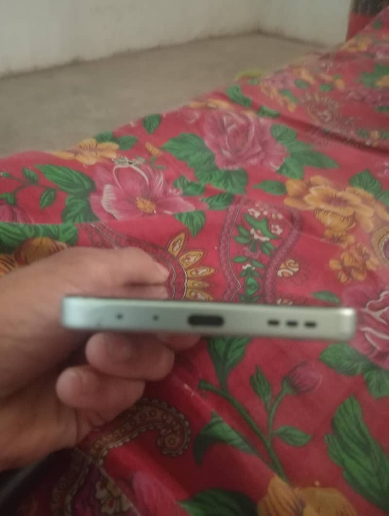 OPPO A5 Pro 1