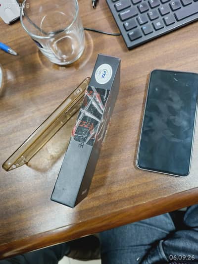 Samsung Mobile S24 fE