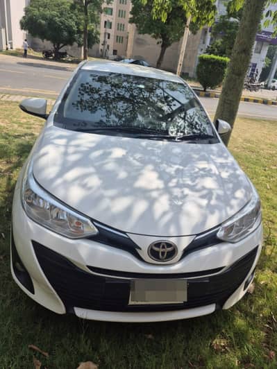 Toyota Yaris Sedan ATIV CVT 1.3 2021 Model