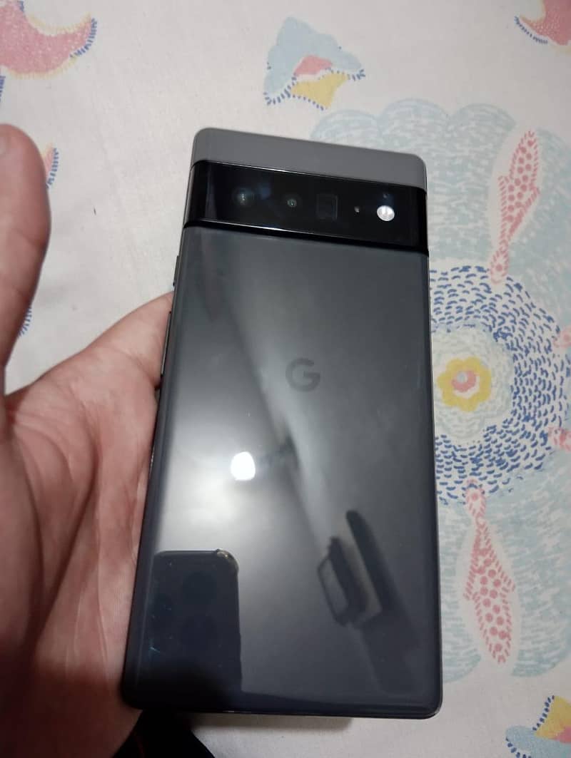Google Pixel 6 Pro 2